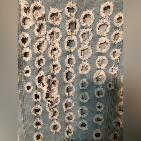 DIPPLE DENIM OVERSIZED DISTRESSED JACKET SIZE: SMALL - Picture 4 of 7